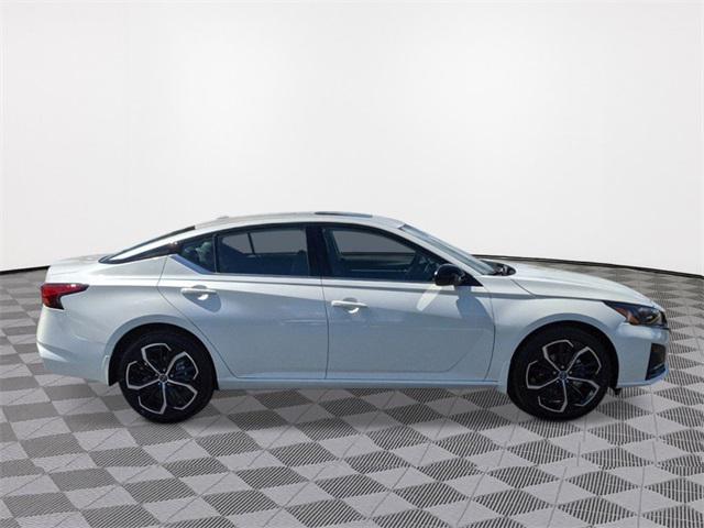 new 2025 Nissan Altima car, priced at $30,173