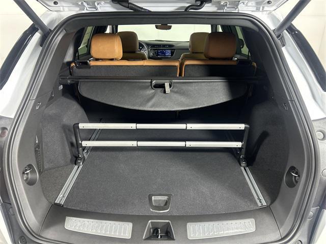 new 2025 Cadillac XT5 car, priced at $52,889