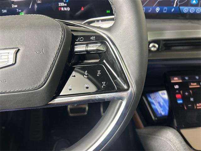 new 2026 Cadillac VISTIQ car, priced at $94,215