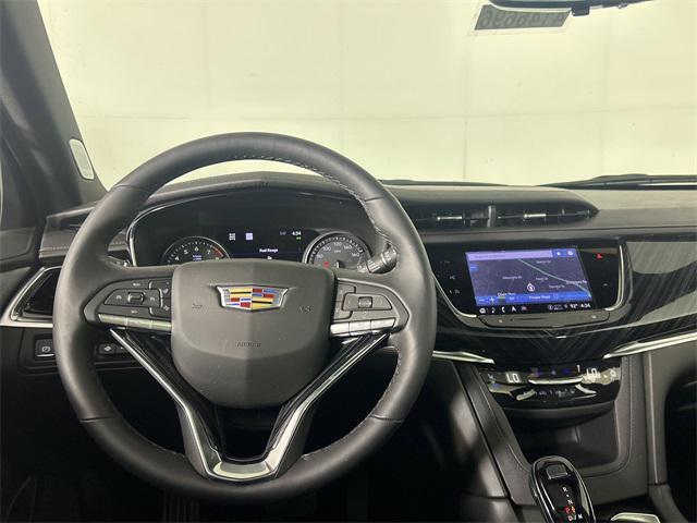 new 2025 Cadillac XT6 car, priced at $57,804