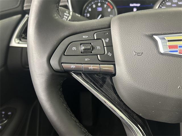 new 2025 Cadillac XT6 car, priced at $57,804