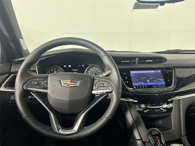 new 2025 Cadillac XT6 car, priced at $57,804