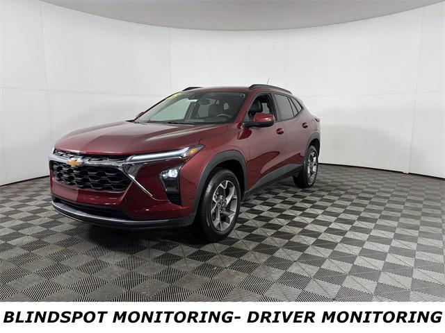 used 2025 Chevrolet Trax car, priced at $22,208