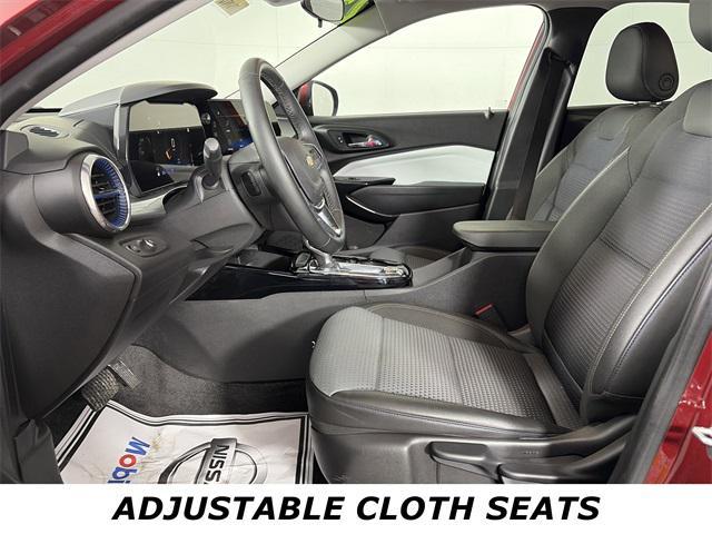 used 2025 Chevrolet Trax car, priced at $22,208