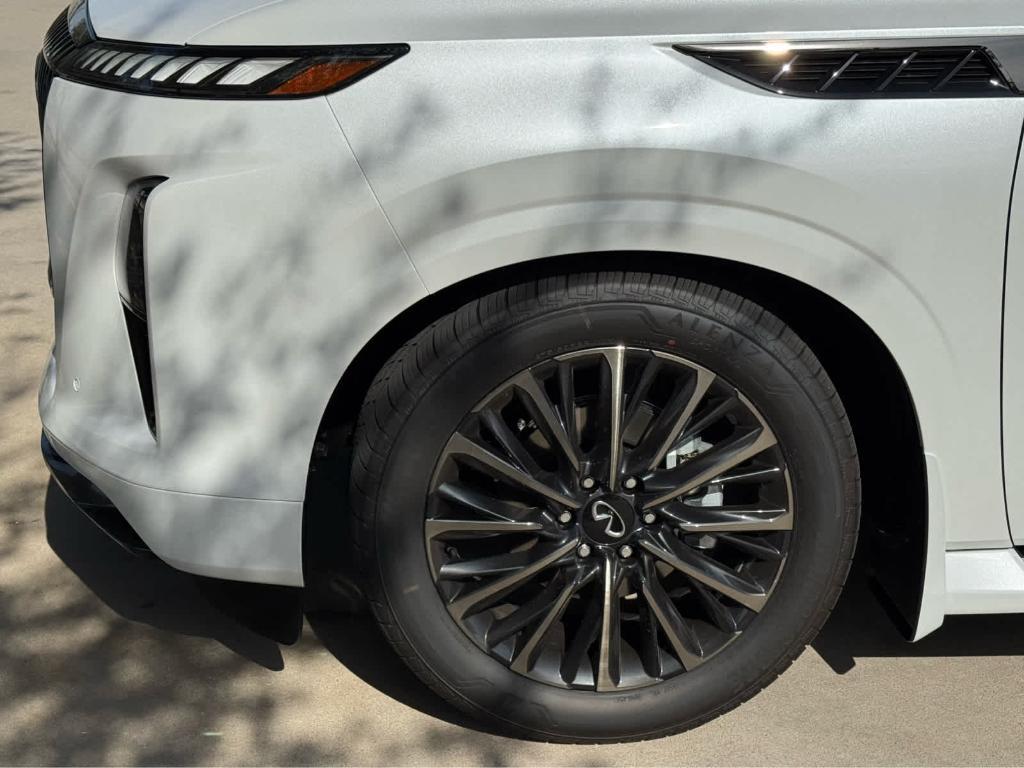 new 2026 INFINITI QX80 car, priced at $116,860