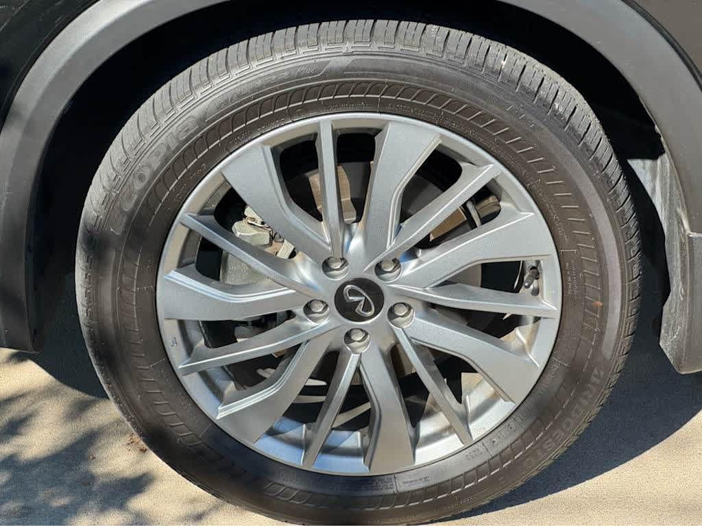 new 2025 INFINITI QX50 car, priced at $44,585