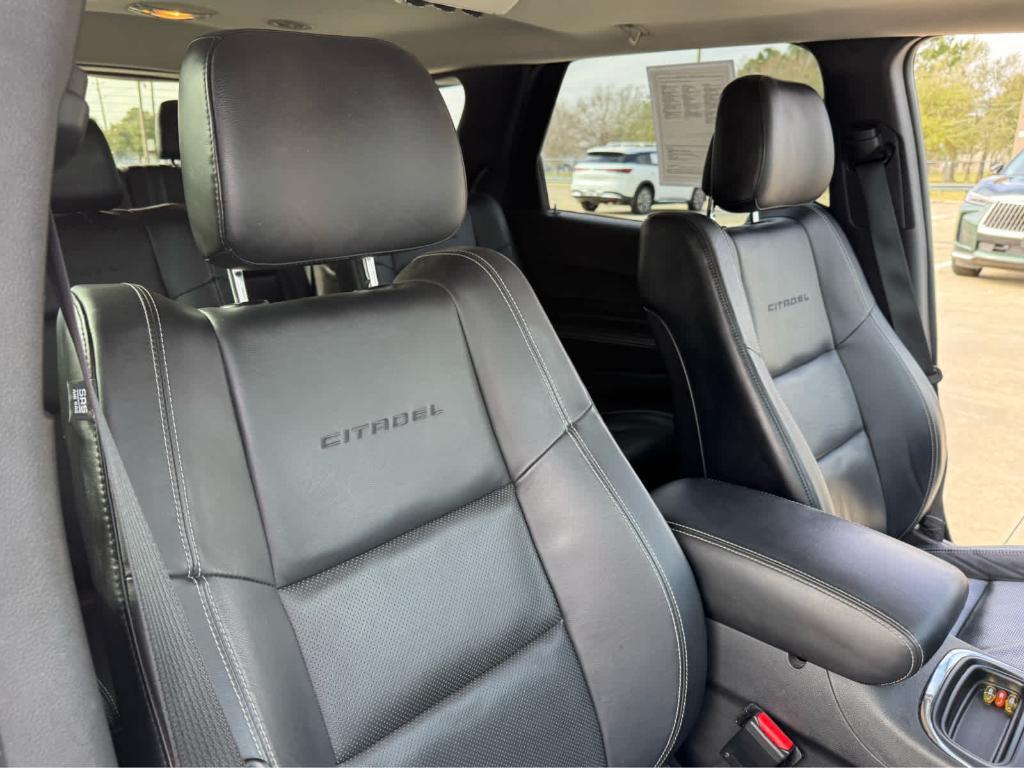used 2015 Dodge Durango car, priced at $19,999