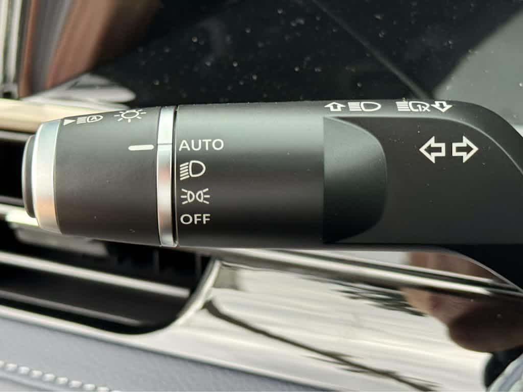 new 2026 INFINITI QX80 car, priced at $107,320