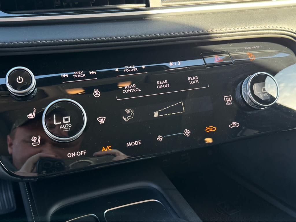 used 2025 INFINITI QX60 car, priced at $44,999