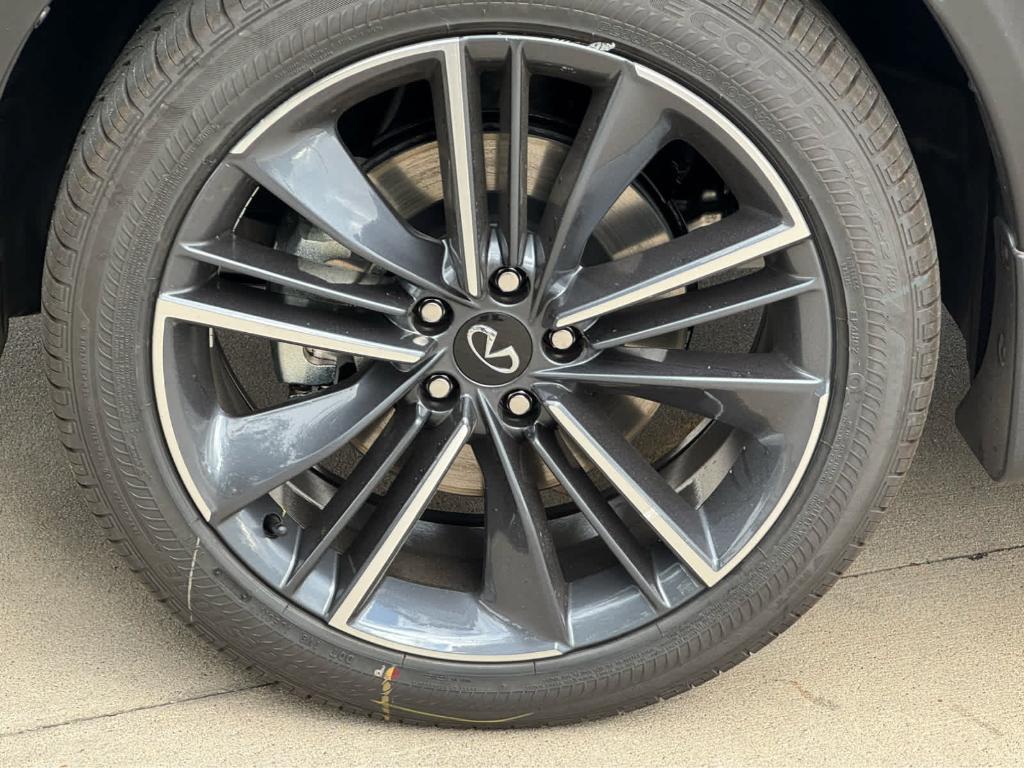 new 2025 INFINITI QX50 car, priced at $53,270
