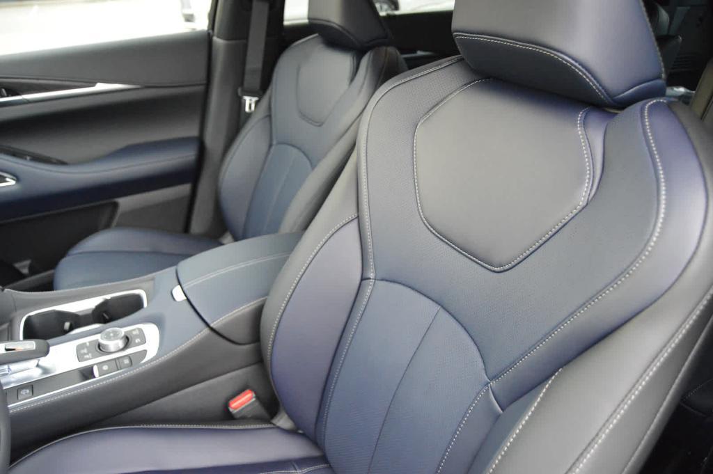 used 2026 INFINITI QX60 car, priced at $54,999