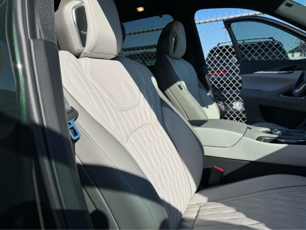 new 2026 INFINITI QX60 car, priced at $80,650