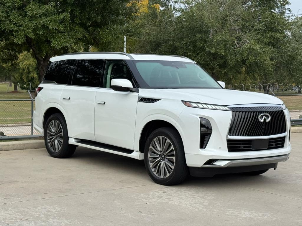 used 2025 INFINITI QX80 car, priced at $78,999