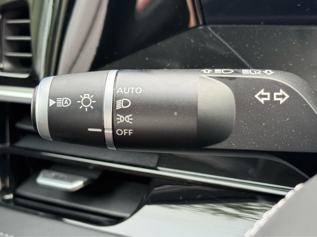 used 2025 INFINITI QX80 car, priced at $78,999