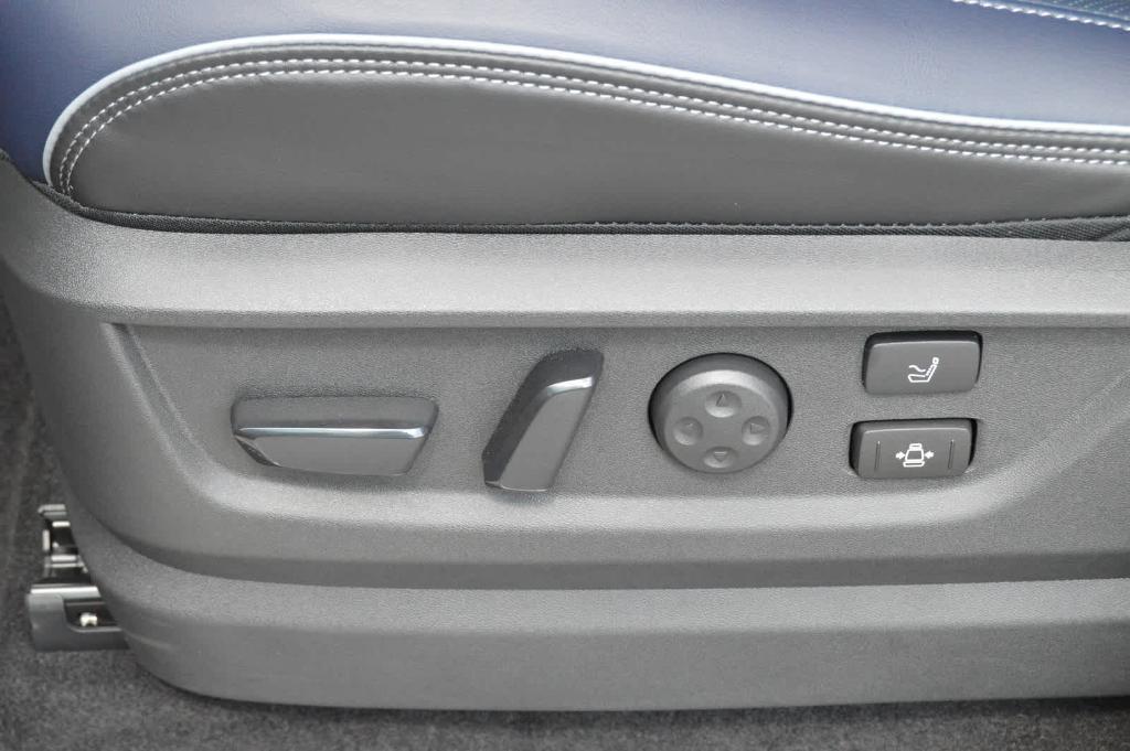 used 2026 INFINITI QX80 car, priced at $87,999