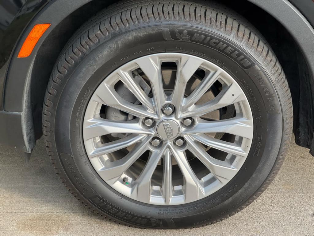 used 2024 Cadillac XT4 car, priced at $28,997