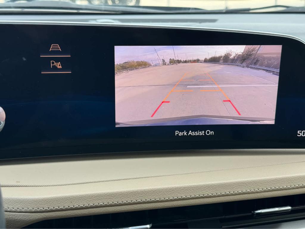 used 2024 Cadillac XT4 car, priced at $28,997