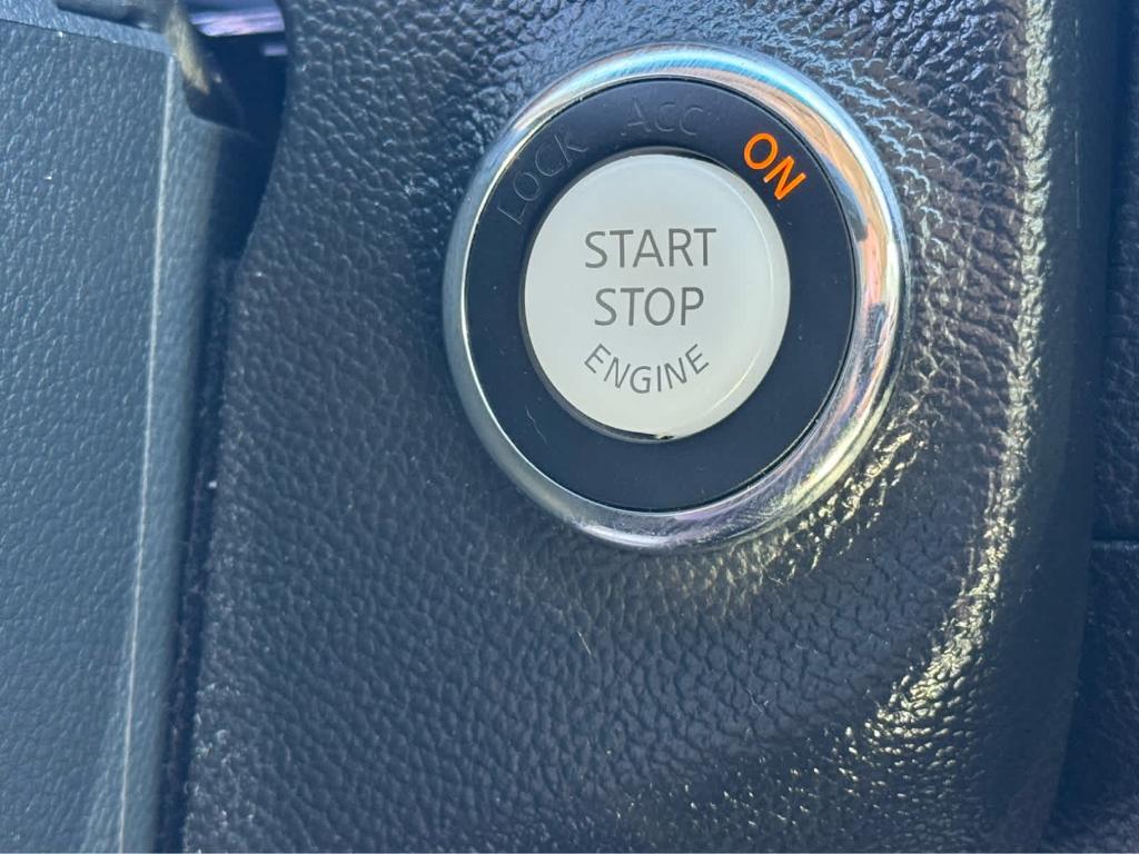 used 2014 INFINITI Q60 car, priced at $17,999