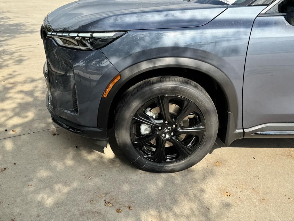 new 2026 INFINITI QX60 car, priced at $80,120