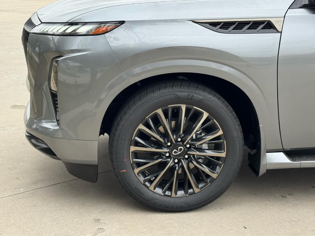 new 2026 INFINITI QX80 car, priced at $116,655