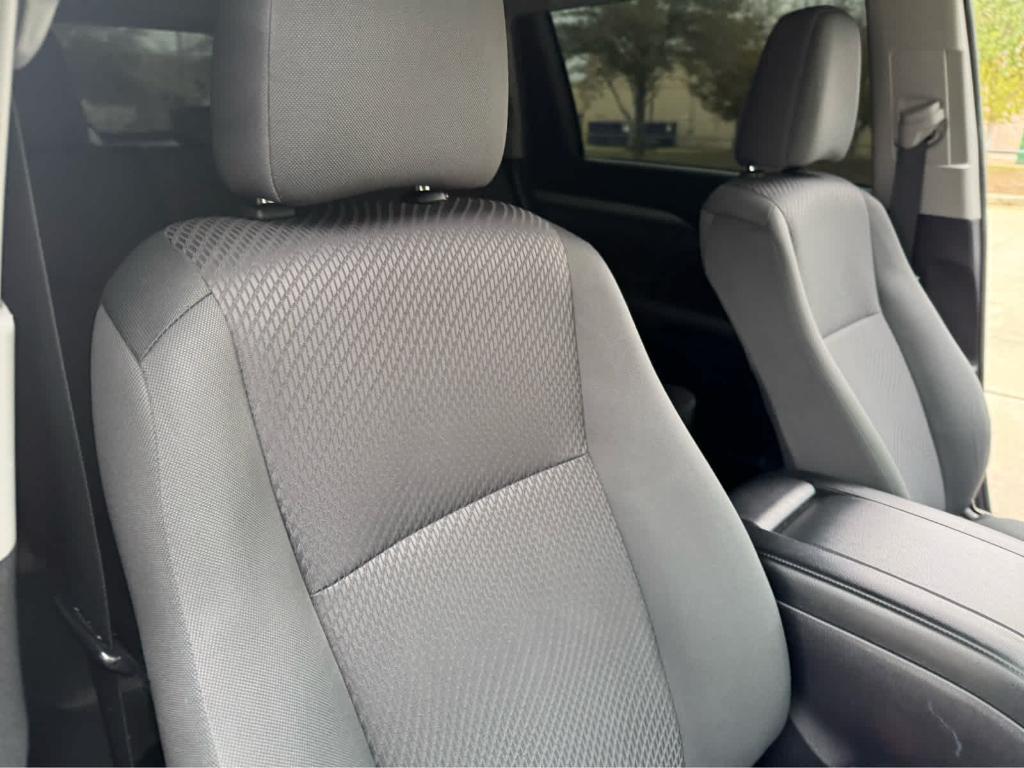 used 2018 Toyota Highlander car, priced at $18,787