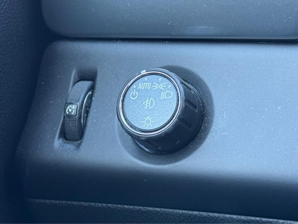 used 2019 Chevrolet Tahoe car, priced at $23,999