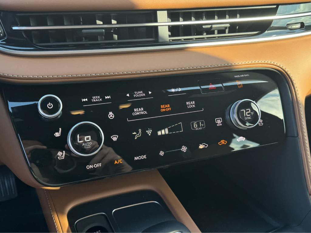 new 2026 INFINITI QX60 car, priced at $71,520