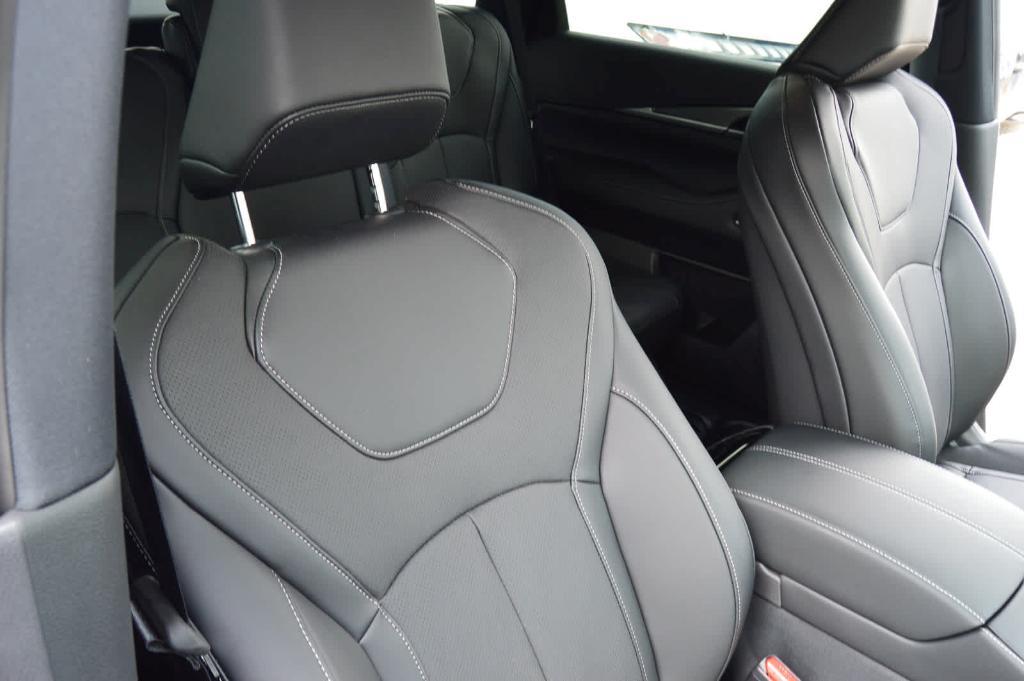 used 2026 INFINITI QX60 car, priced at $42,999