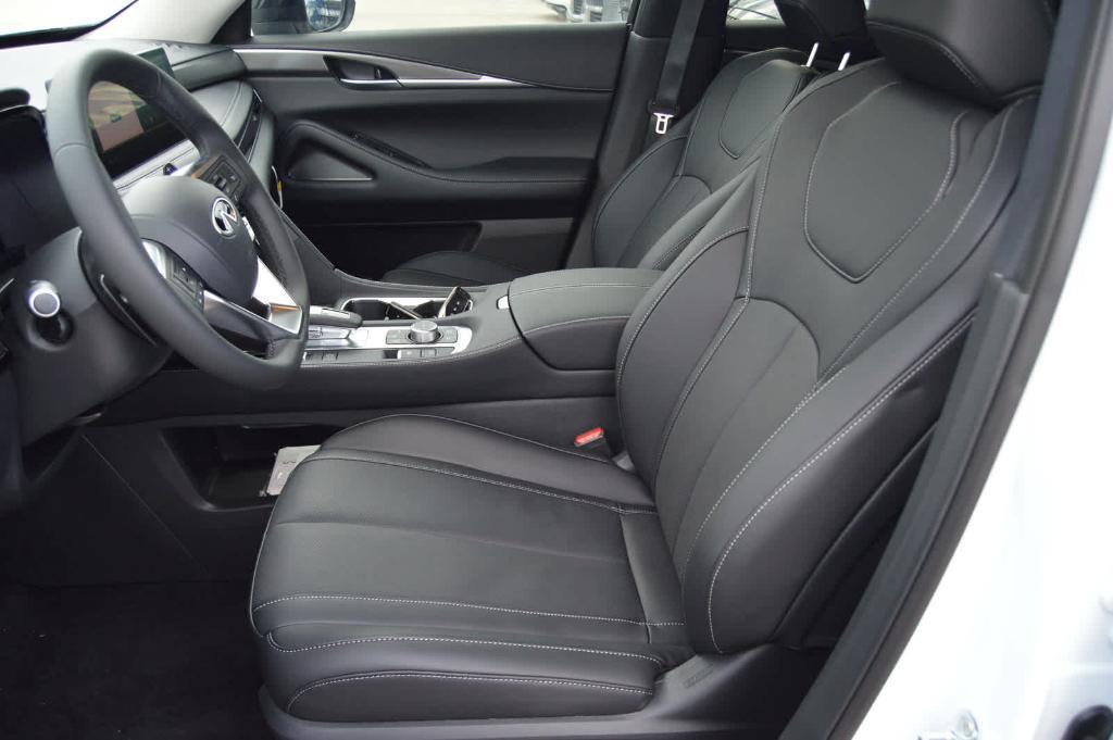 used 2026 INFINITI QX60 car, priced at $42,999