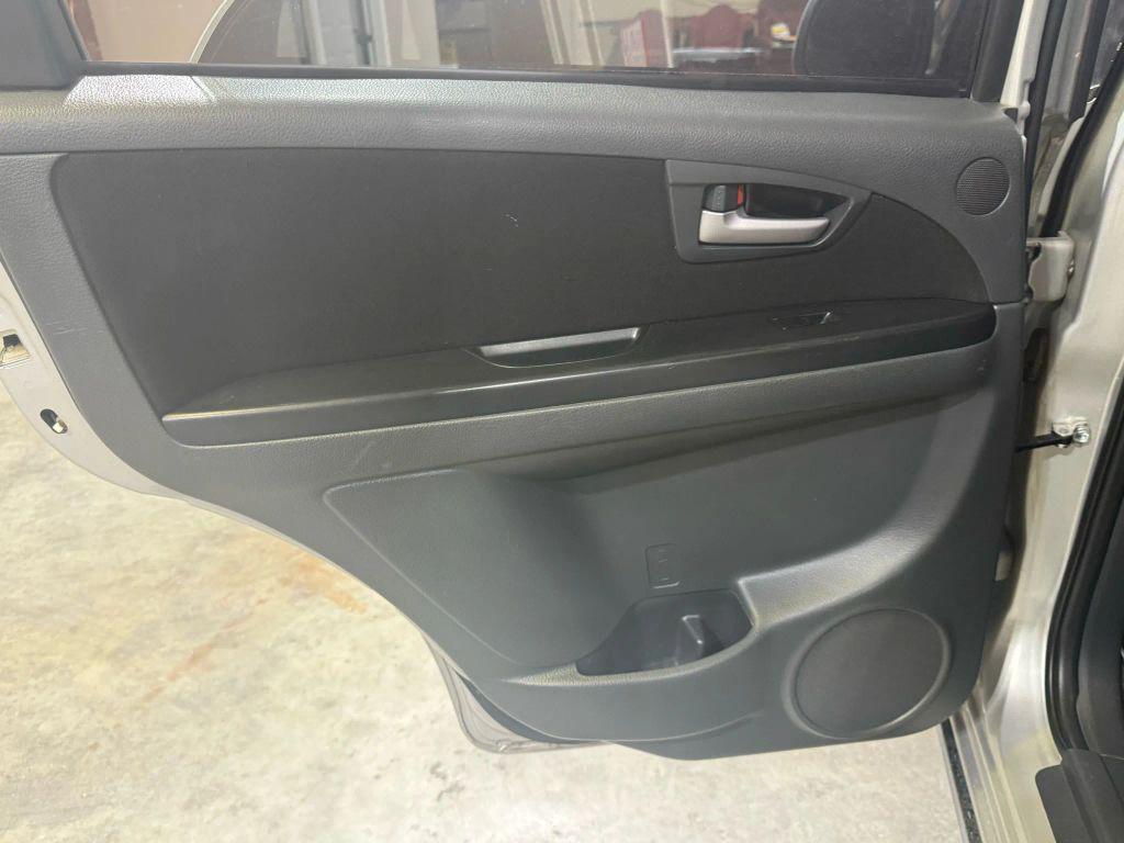 used 2007 Suzuki SX4 car, priced at $4,995