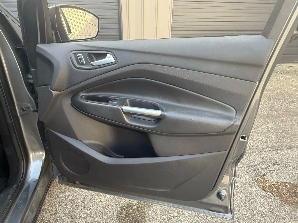 used 2013 Ford Escape car, priced at $6,250