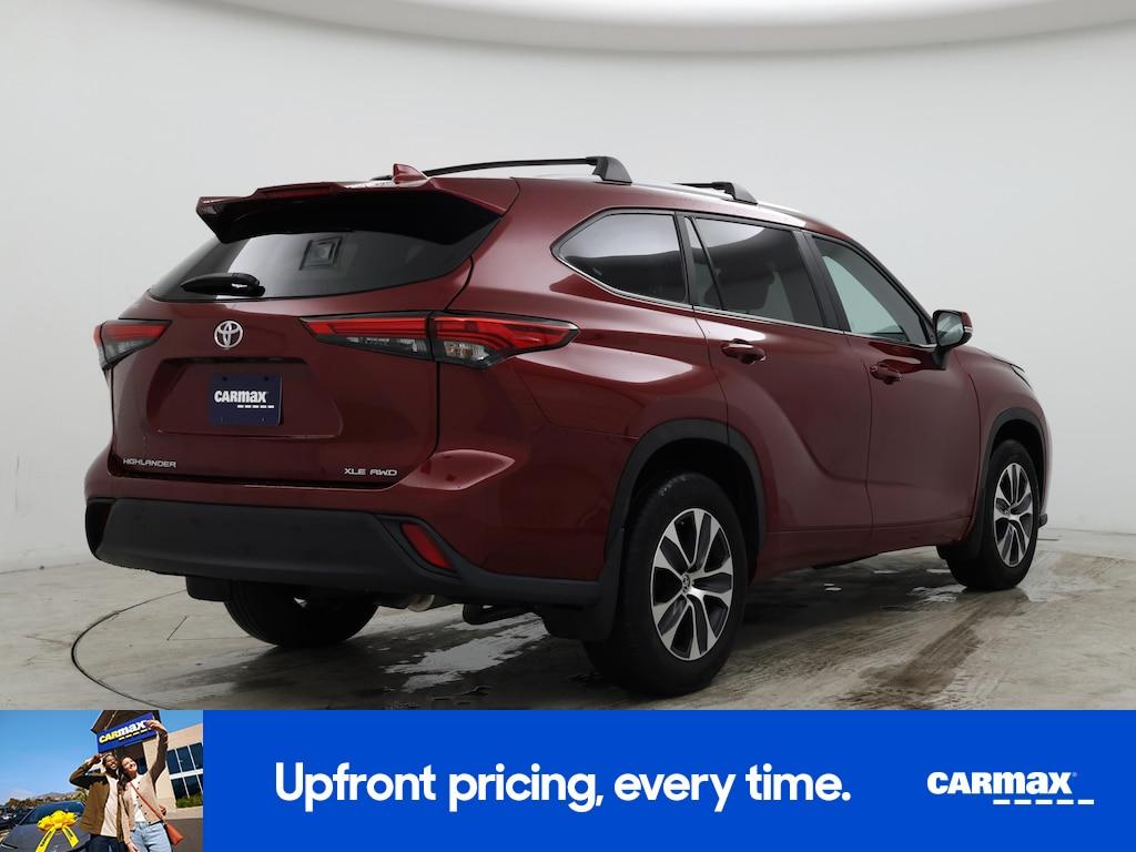 used 2023 Toyota Highlander car, priced at $36,998