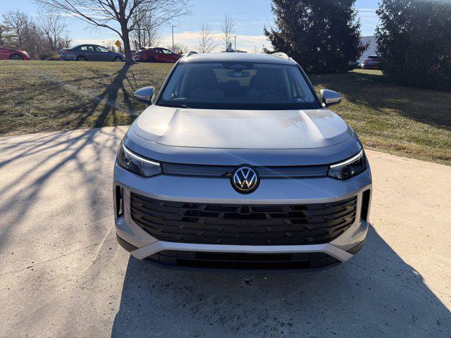 new 2025 Volkswagen Tiguan car, priced at $29,193
