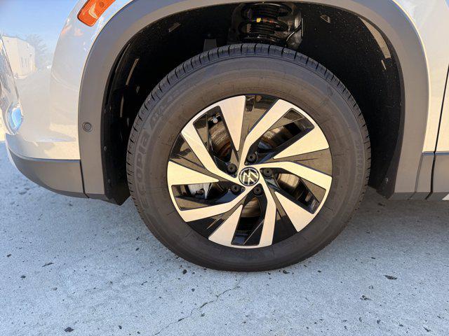 new 2025 Volkswagen Tiguan car, priced at $29,193