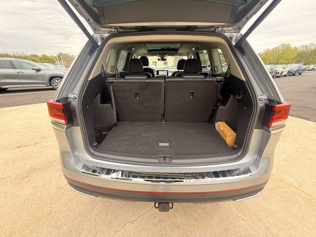 used 2025 Volkswagen Atlas car, priced at $41,588