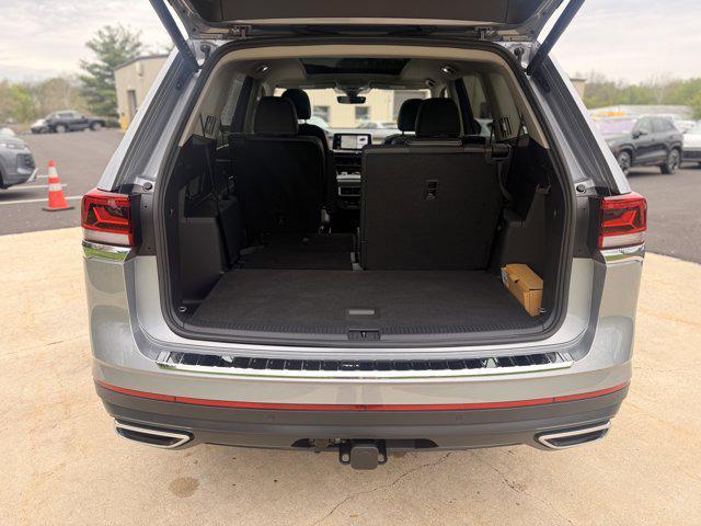 used 2025 Volkswagen Atlas car, priced at $41,588