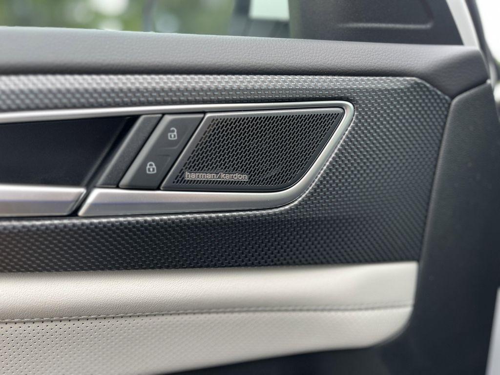 new 2026 Volkswagen Atlas Cross Sport car, priced at $57,183