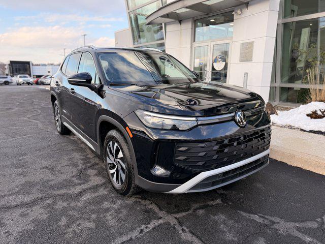 used 2025 Volkswagen Tiguan car, priced at $27,995