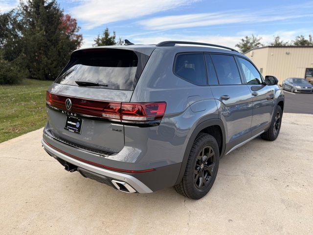 new 2026 Volkswagen Atlas car, priced at $50,423