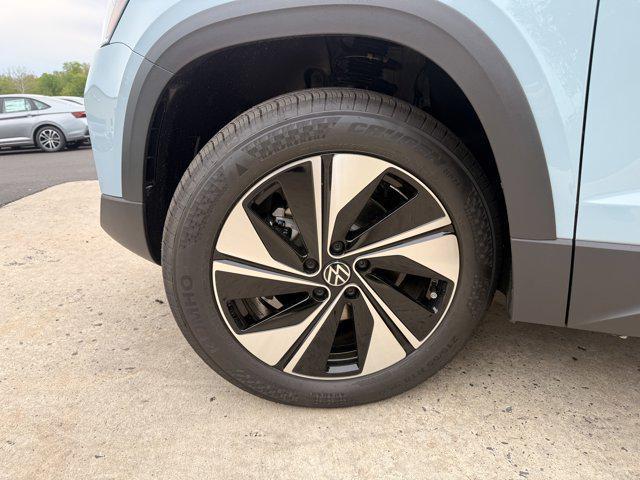 new 2026 Volkswagen Taos car, priced at $34,802