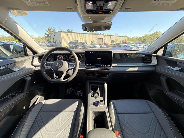 new 2026 Volkswagen Tiguan car, priced at $39,352