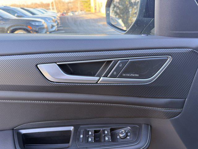 new 2026 Volkswagen Atlas Cross Sport car, priced at $56,481