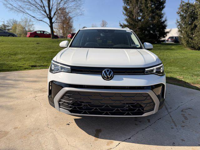 new 2026 Volkswagen Taos car, priced at $32,125