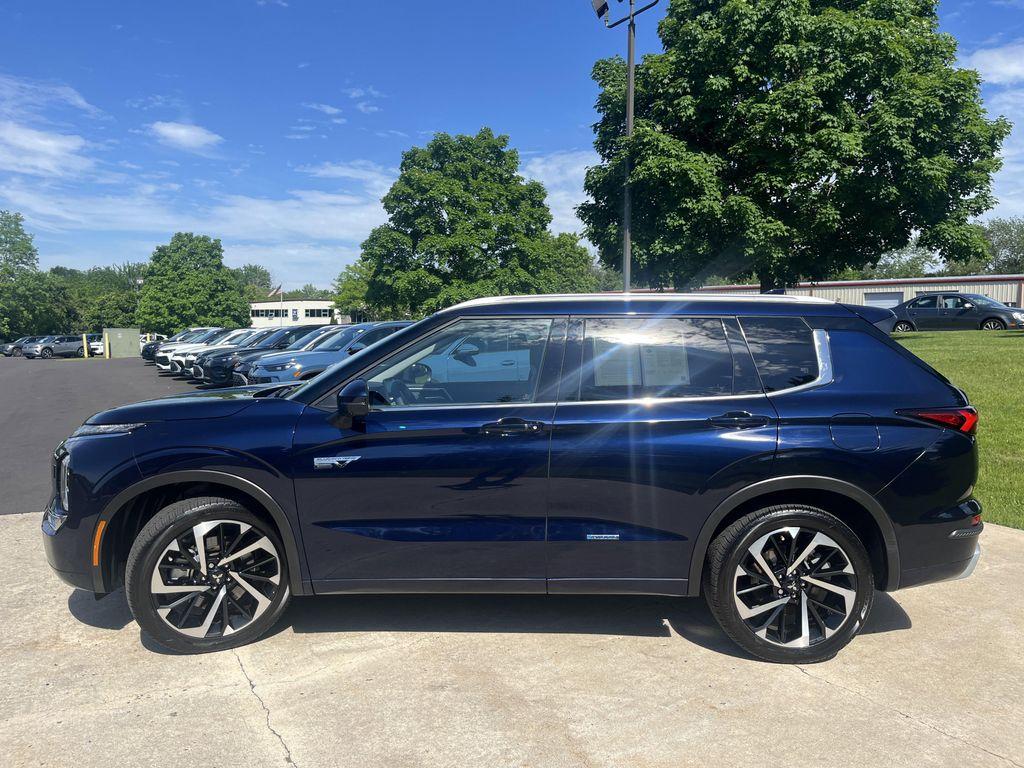 used 2025 Mitsubishi Outlander PHEV car, priced at $34,340