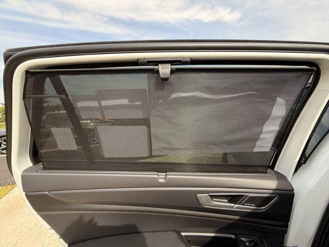 new 2026 Volkswagen Atlas Cross Sport car, priced at $56,669