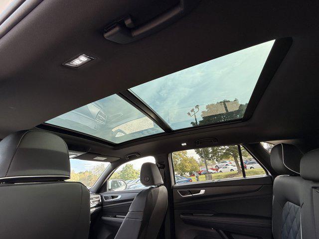 new 2026 Volkswagen Atlas Cross Sport car, priced at $56,669