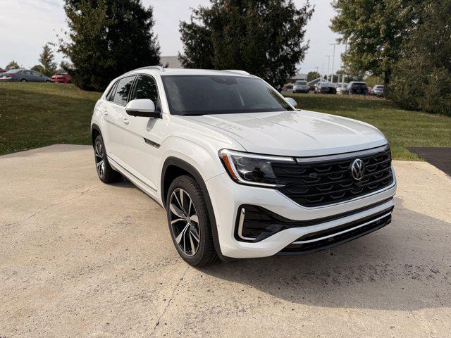 new 2026 Volkswagen Atlas Cross Sport car, priced at $56,669