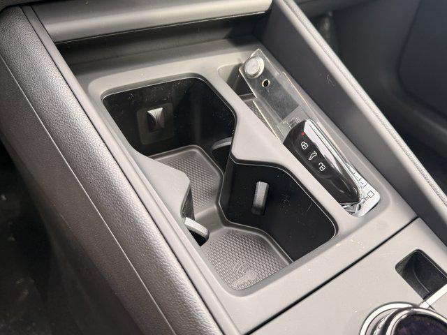 new 2026 Volkswagen Tiguan car, priced at $39,352