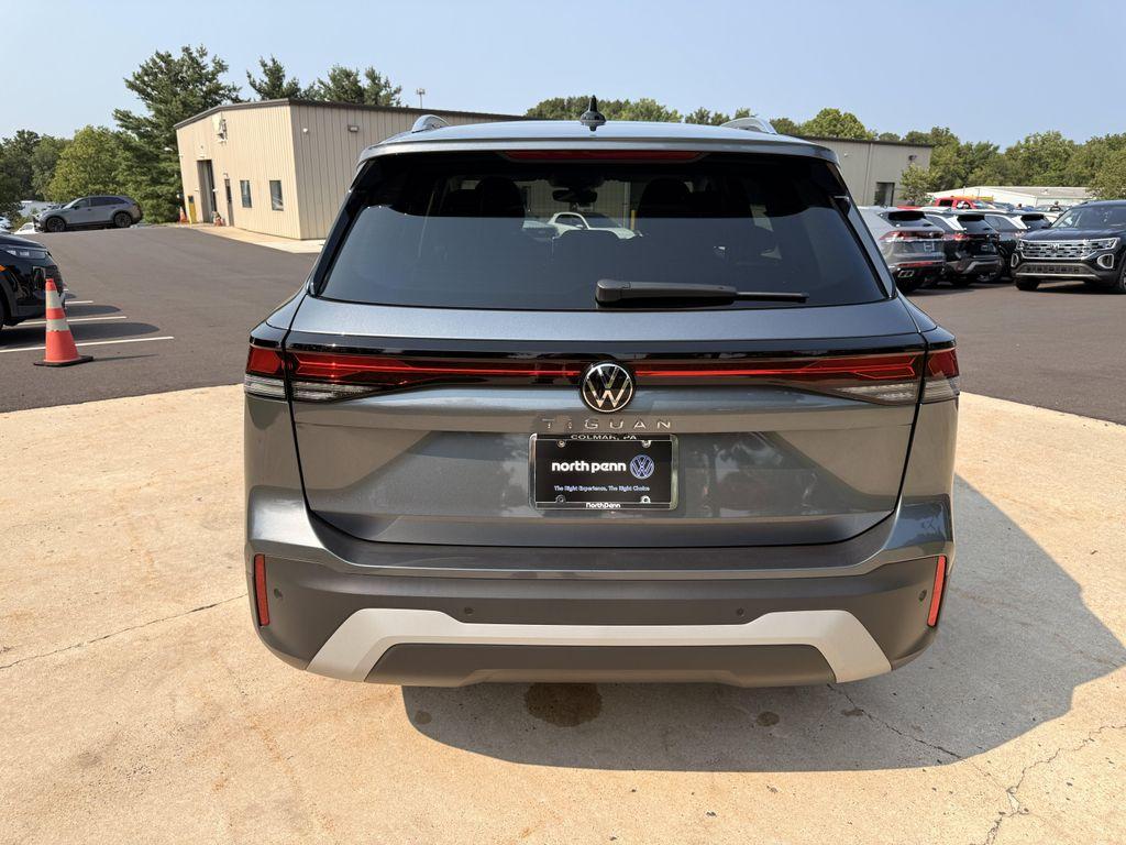 used 2026 Volkswagen Tiguan car, priced at $29,017