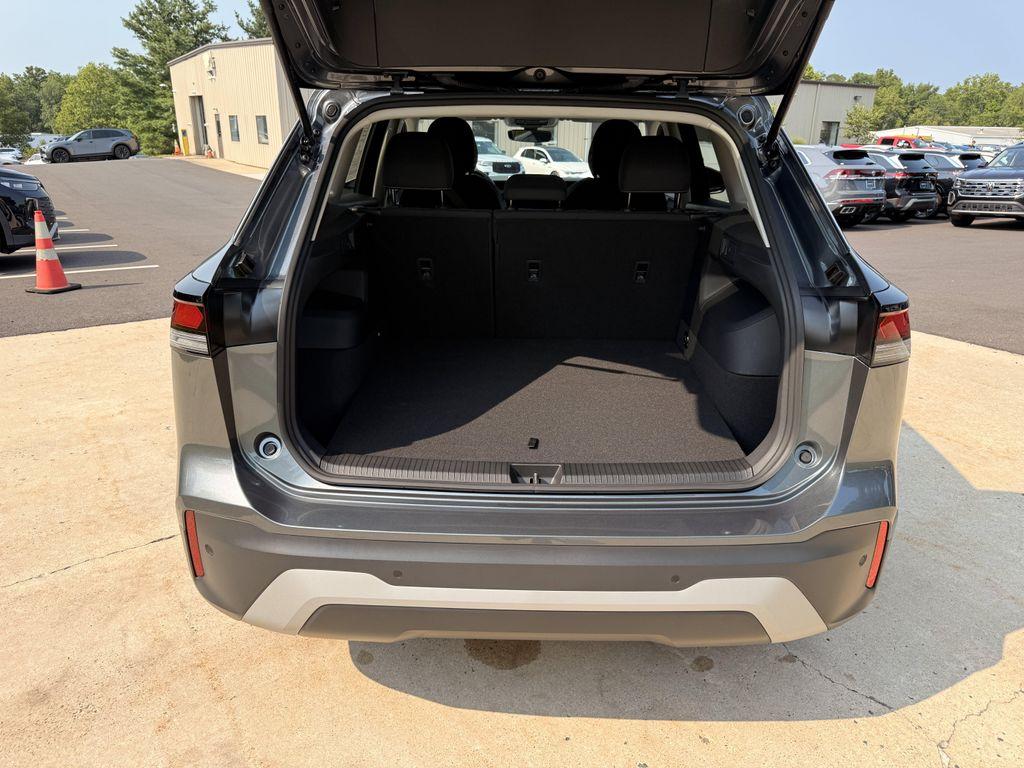 used 2026 Volkswagen Tiguan car, priced at $29,017